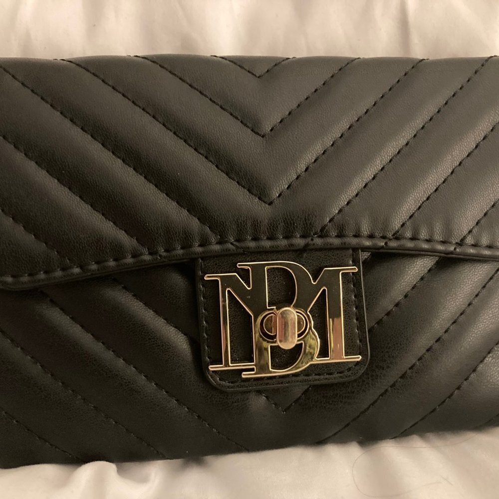 NWT Badgley Mischka Black Crossbody with Letter Lock in front